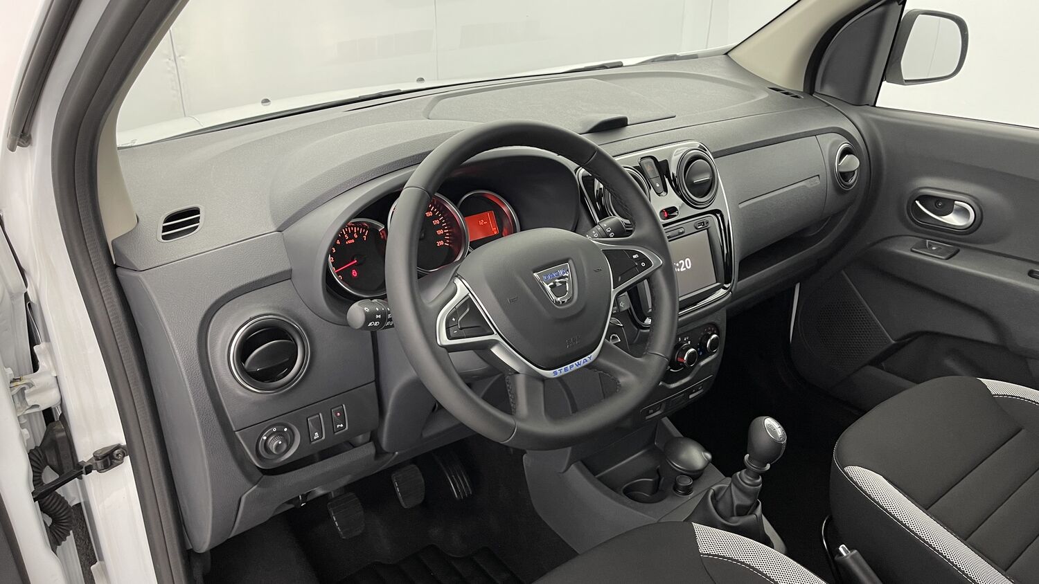 Dacia Lodgy Stepway 7 places – Image 7