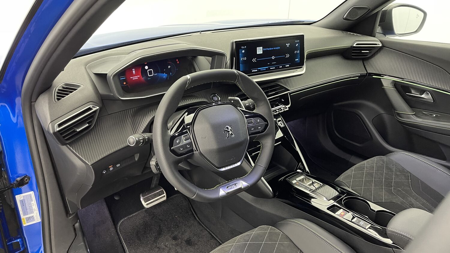 Peugeot 2008 GT PACK Boite Auto – Image 6