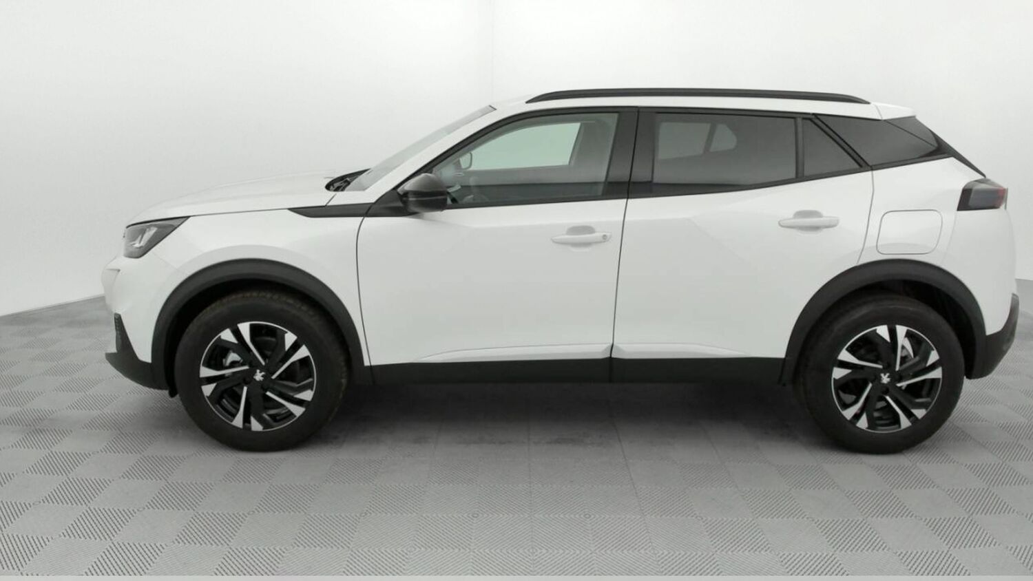 Peugeot 2008 Essence – Image 4