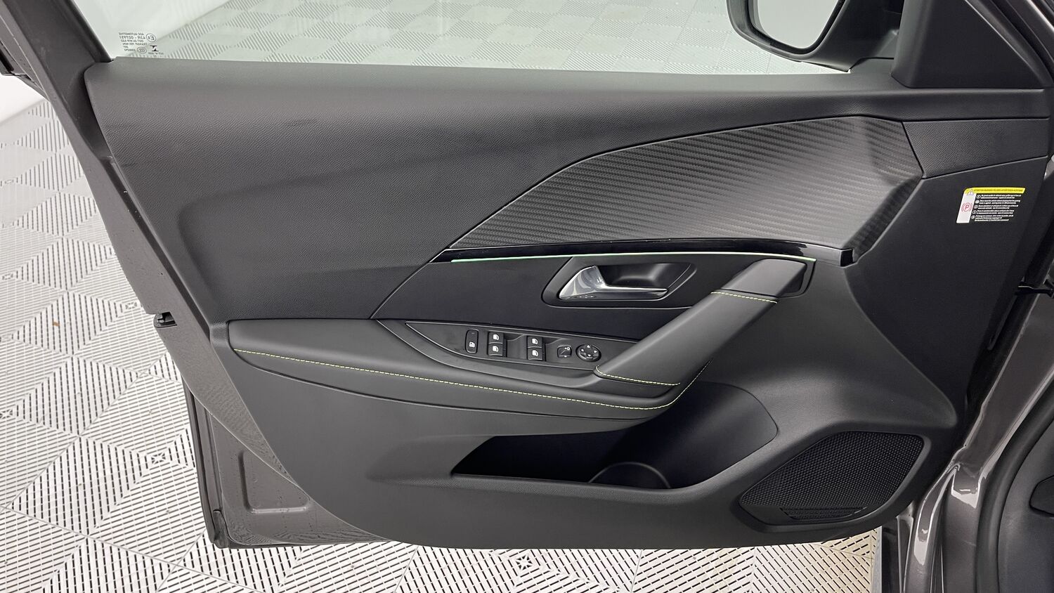 Peugeot 208 GT – Image 12