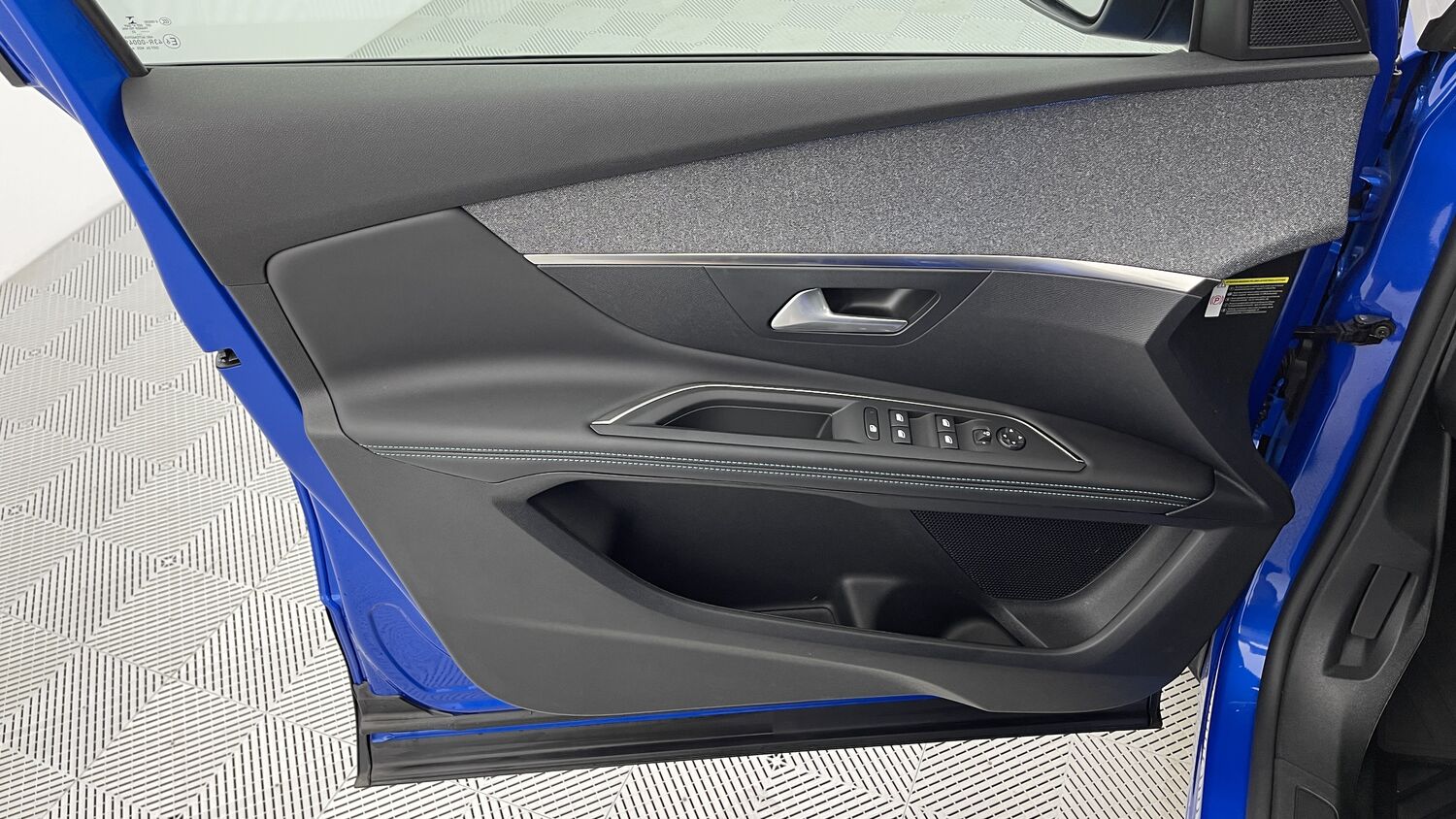 Peugeot 3008 Essence Boite Auto – Image 12