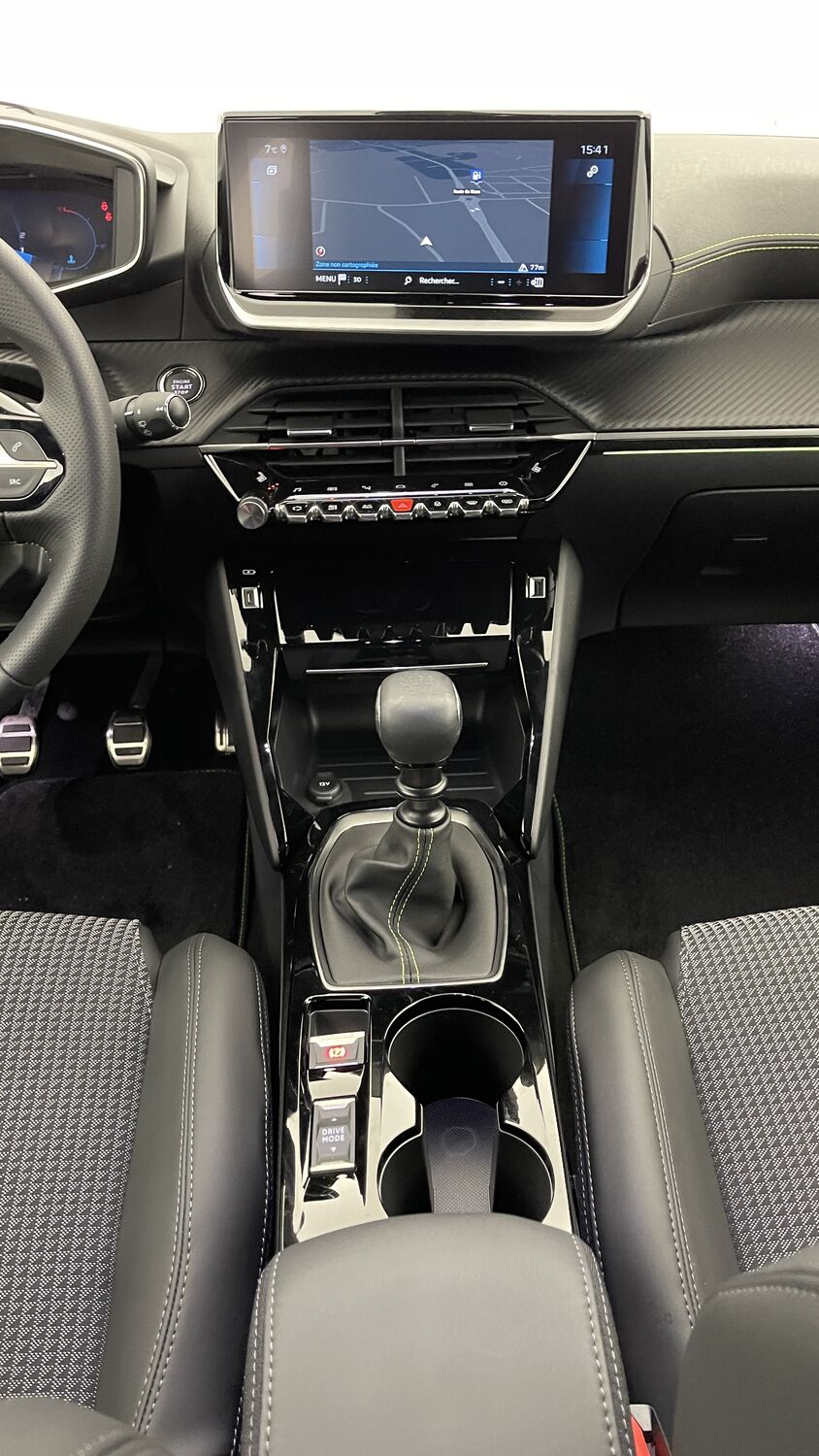 Peugeot 208 GT – Image 9