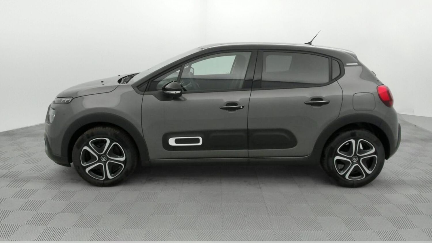 CITROEN C3 Shine + Options – Image 2