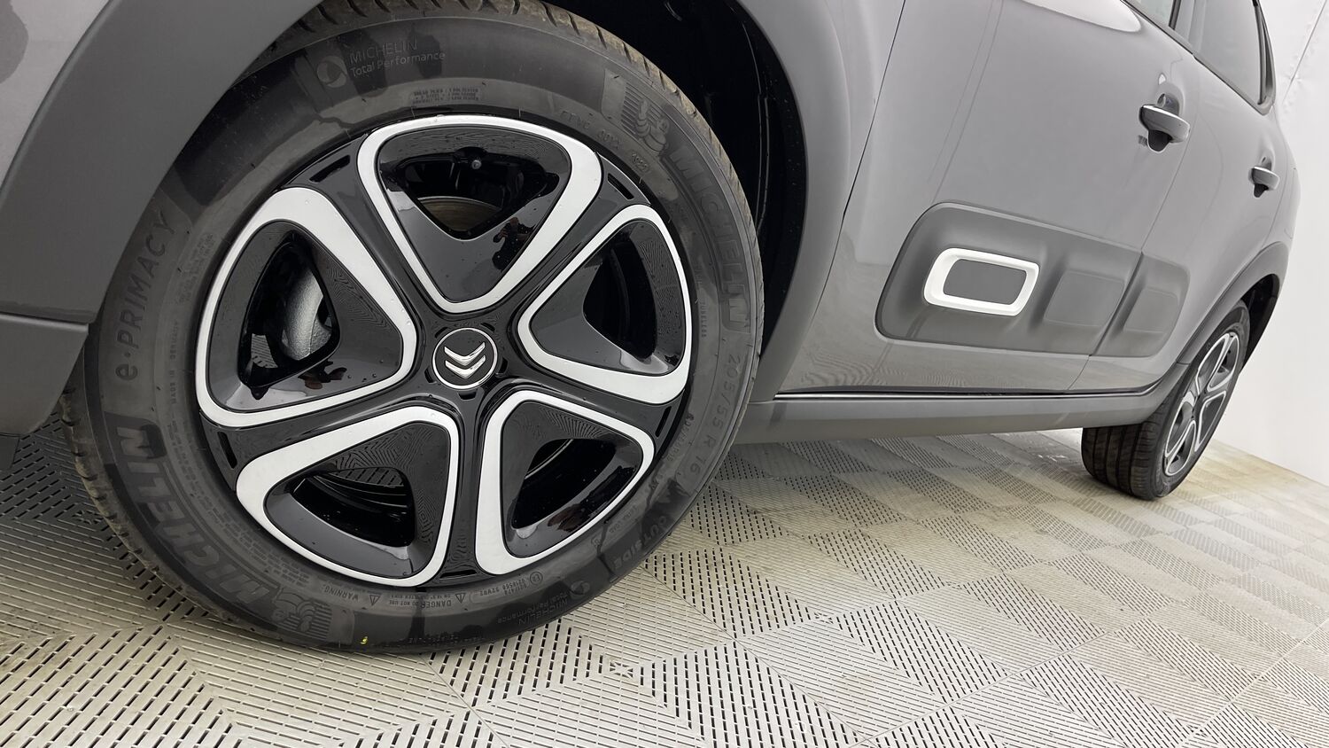 CITROEN C3 Shine + Options – Image 4
