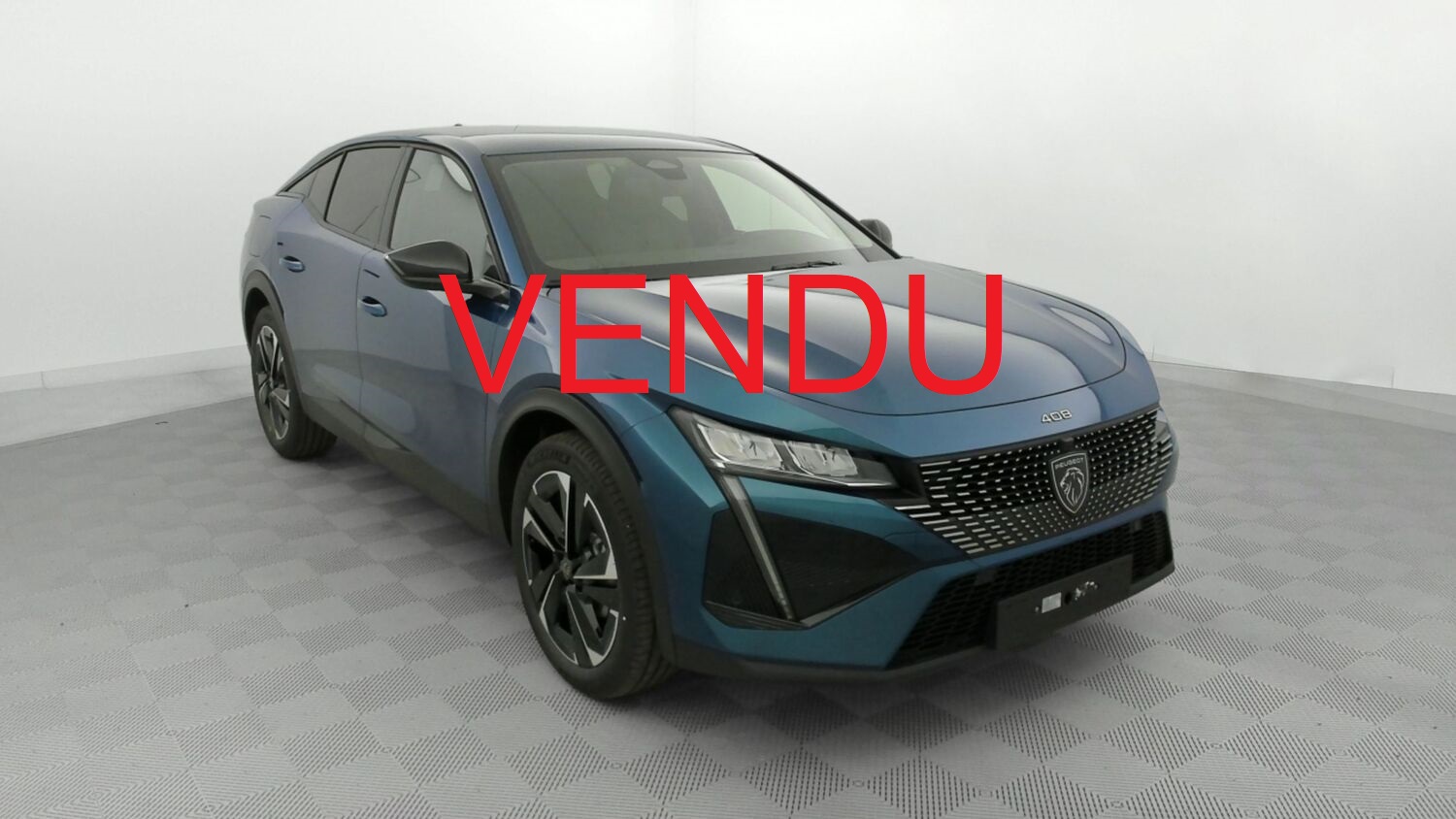PEUGEOT 408 ESSENCE