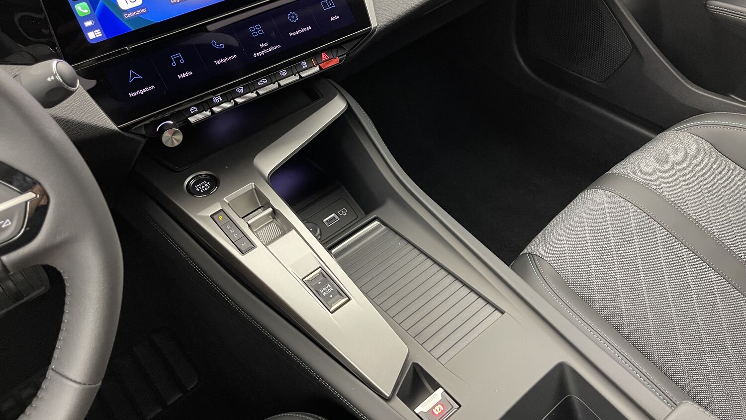 Peugeot 408 Essence – Image 10