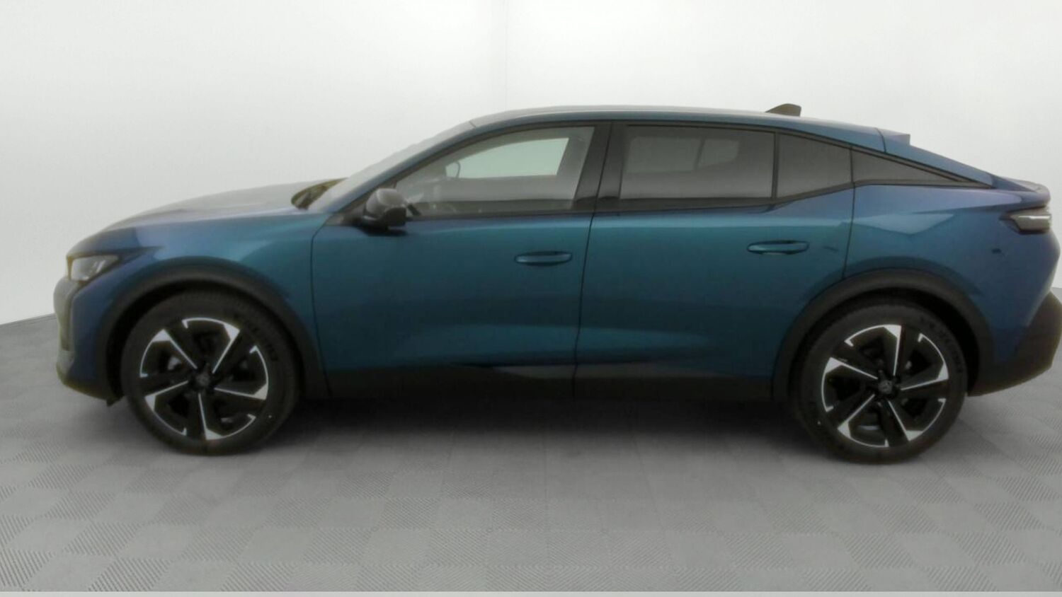 Peugeot 408 Essence – Image 3