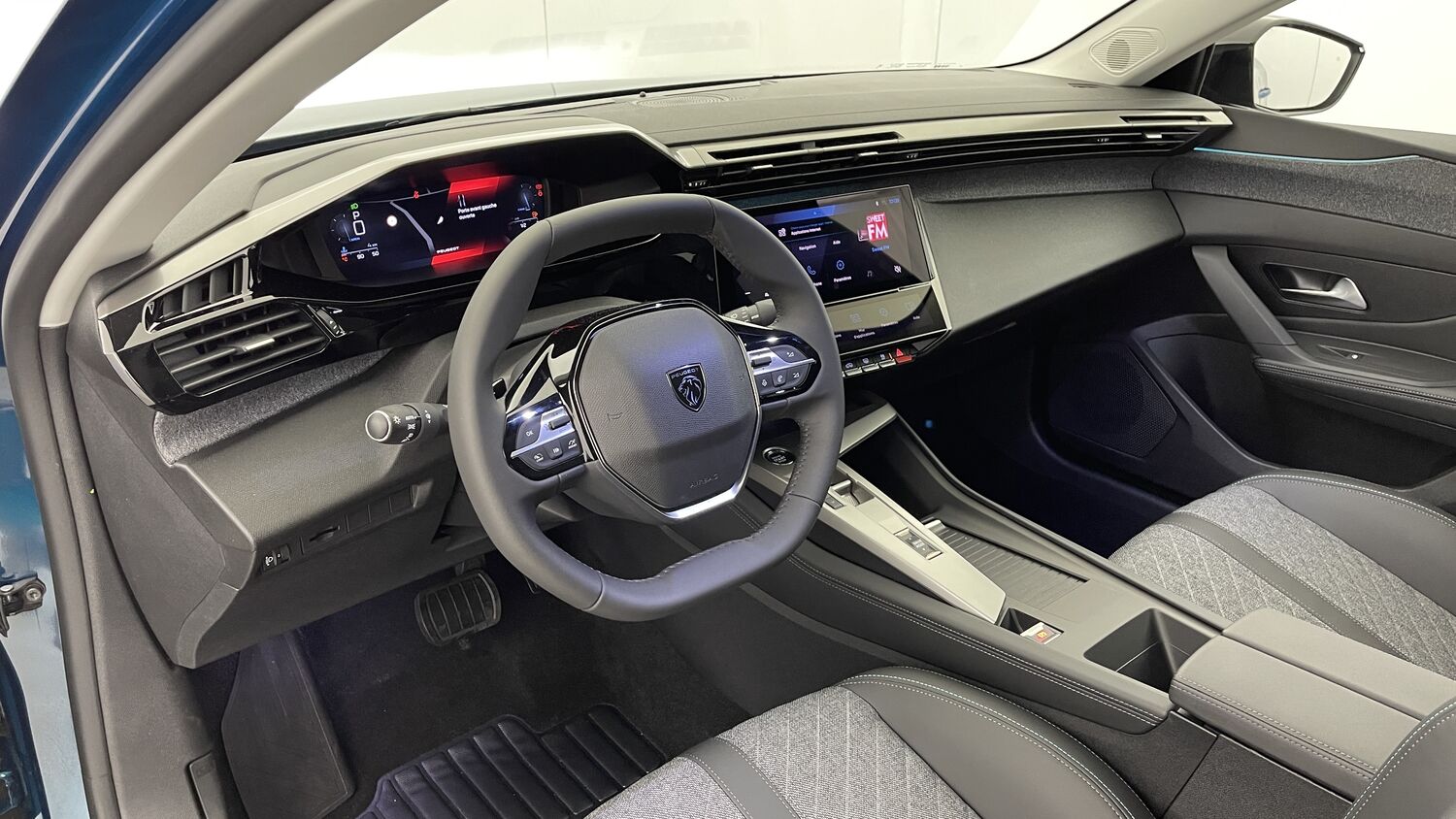 Peugeot 408 Essence – Image 5